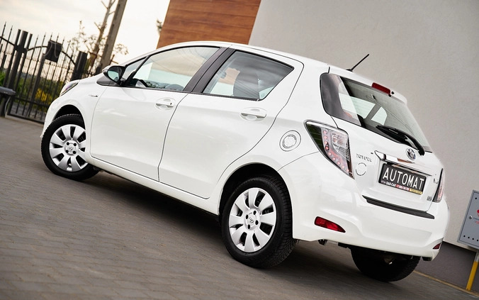 Toyota Yaris cena 41900 przebieg: 83985, rok produkcji 2012 z Ostróda małe 781